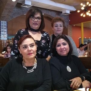 Meet your Posher, Giselda